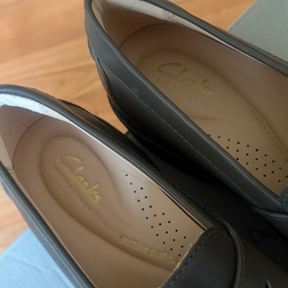 Clarks Splend Edge Penny Loafer in Dark Olive, with Box - Picture 10 of 15